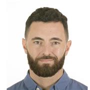 Licenciado en Filología inglesa y Máster en Lenguas Modernas por la Universidad Complutense y University of Nebraska Illinois, con experiencia en España y EEUU, se ofrece como profesor de inglés en Madrid